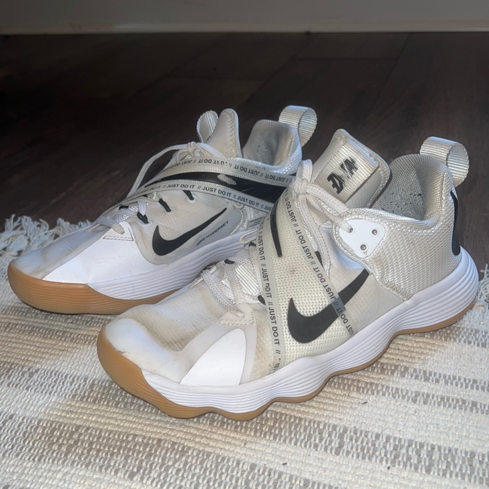 Nike Volleyball Shoes